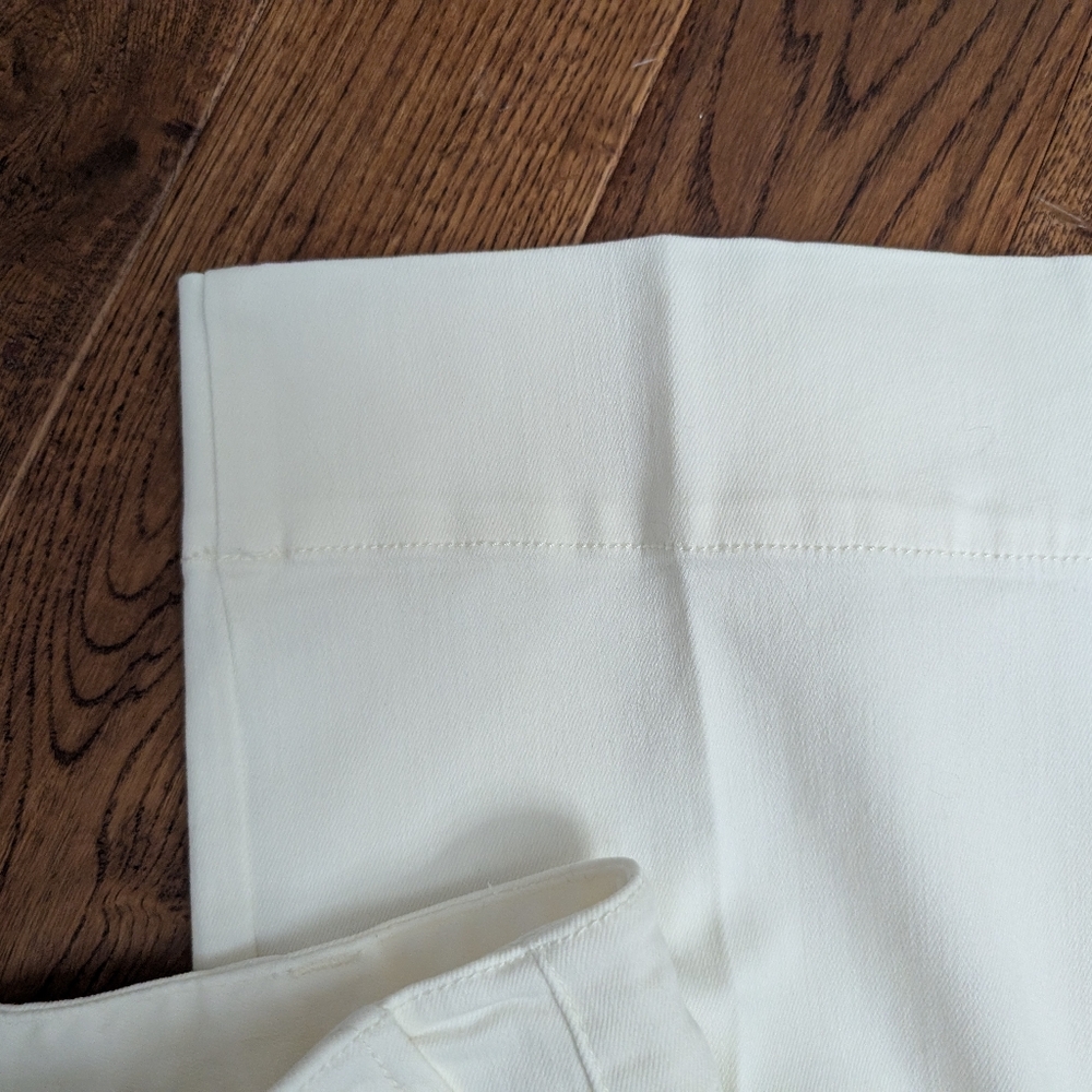 EUC Ladies Cabi White Denim Jeans Wide Straight Leg Size 2 - Picture 7 of 11